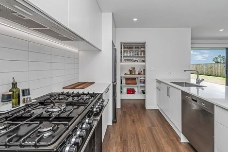 Photo of property in 9 Huntaway Lane, Dunsandel, 7682