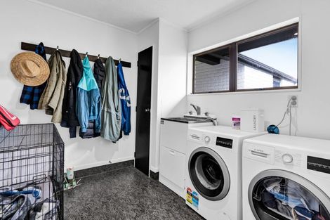 Photo of property in 13a Karamea Street, Whalers Gate, New Plymouth, 4310