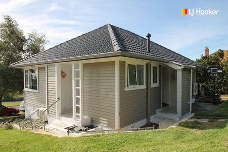 Photo of property in 143 Corstorphine Road, Corstorphine, Dunedin, 9012