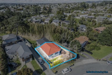 Photo of property in 1/111 Tirimoana Road, Te Atatu South, Auckland, 0602