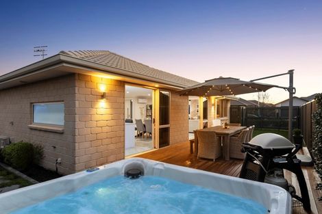 Photo of property in 33 Te Ranga Memorial Drive, Pyes Pa, Tauranga, 3112