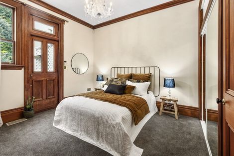 Photo of property in 320 Oriental Parade, Oriental Bay, Wellington, 6011