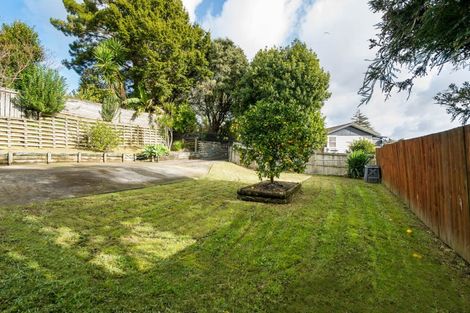 Photo of property in 62 Stott Avenue, Birkdale, Auckland, 0626