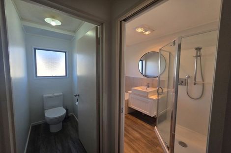 Photo of property in 128a Karewa Parade, Papamoa Beach, Papamoa, 3118