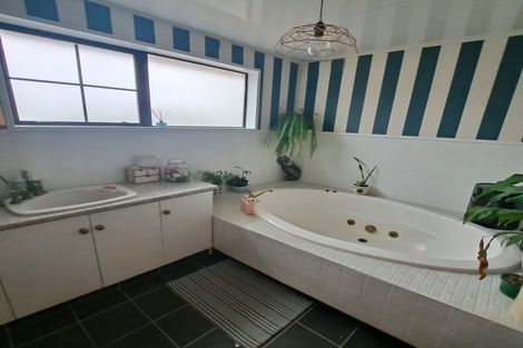 Photo of property in 31 Birss Road, Balclutha, 9272