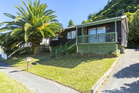 Photo of property in 93 Gillespies Road, Birchville, Upper Hutt, 5018
