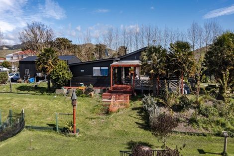 Photo of property in 20 Franklin Street, Porangahau, 4291