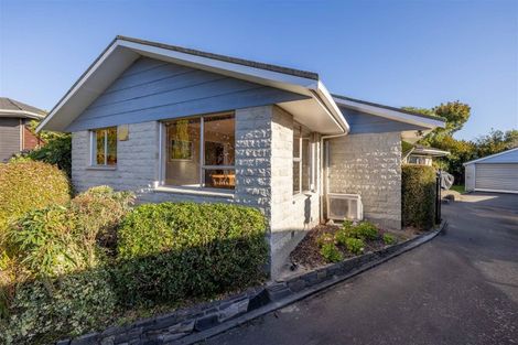 Photo of property in 38 Highland Place, Avonhead, Christchurch, 8042