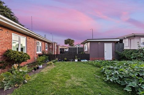 Photo of property in 6 Eastdale Road, Avondale, Auckland, 1026