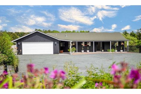 Photo of property in 68 Wiroa Road, Kerikeri, 0293