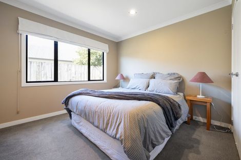 Photo of property in 20 Gibbston Close, Huntington, Hamilton, 3210