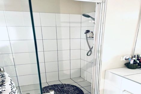 Photo of property in 143a Seatoun Heights Road, Miramar, Wellington, 6022