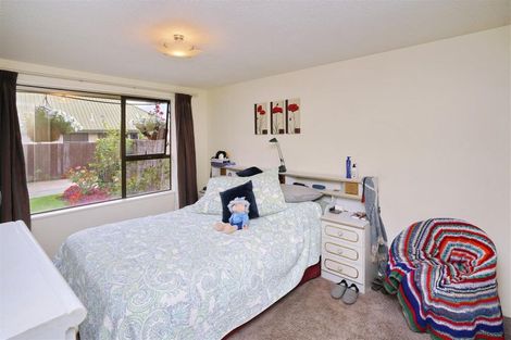 Photo of property in 2/41 Tivoli Place, Bishopdale, Christchurch, 8053