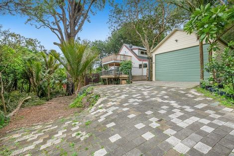 Photo of property in 100 Pemberton Avenue, Bayview, Auckland, 0629