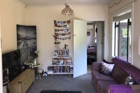 Photo of property in 33 Kiwi Street, Saint Leonards, Dunedin, 9022