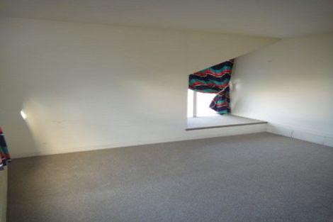 Photo of property in 2/99 Aikmans Road, Merivale, Christchurch, 8014