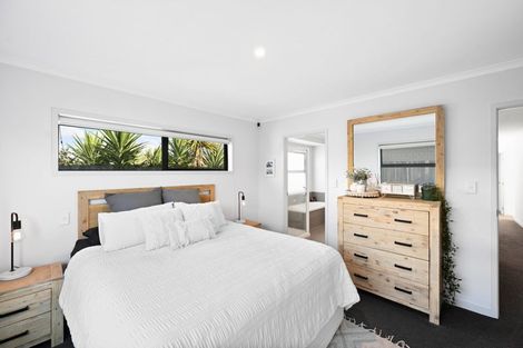 Photo of property in 5 Hebe Crescent, Papamoa Beach, Papamoa, 3118