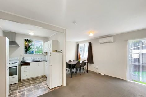 Photo of property in 29 Rehia Road, Massey, Auckland, 0614