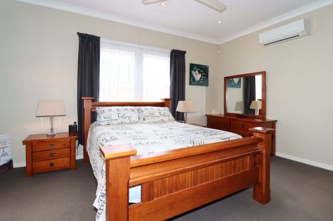 Photo of property in 8 Victoria Street, Carterton, 5713