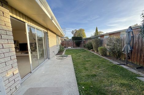 Photo of property in 28 Solway Avenue, Ilam, Christchurch, 8041