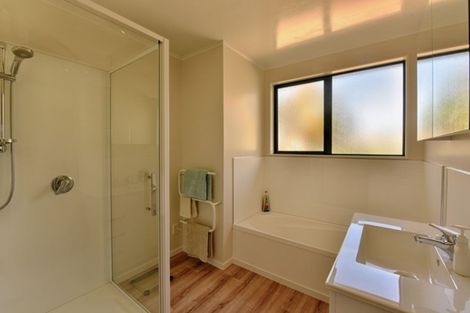 Photo of property in 12 Milford Street, Gore, 9710