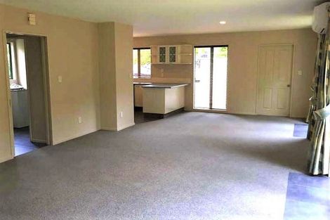 Photo of property in 62 Hewitts Road, Merivale, Christchurch, 8014