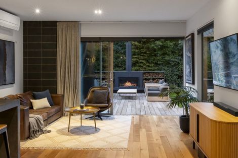 Photo of property in 17 Mathias Terrace, Arthurs Point, Queenstown, 9371