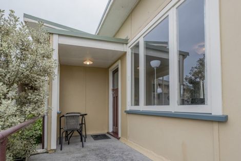 Photo of property in 31 Kapiti Lane, Otaki Beach, Otaki, 5512