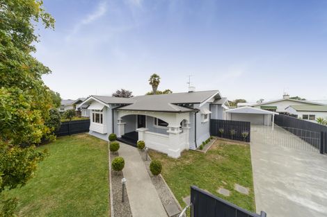 Photo of property in 143 Featherston Street, Palmerston North, 4410