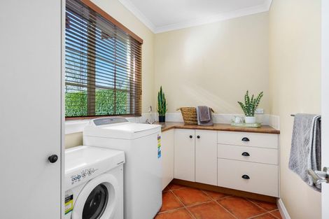 Photo of property in 113 Milton Street, Leamington, Cambridge, 3432