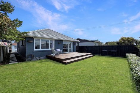 Photo of property in 1/218 Pine Avenue, South New Brighton, Christchurch, 8062