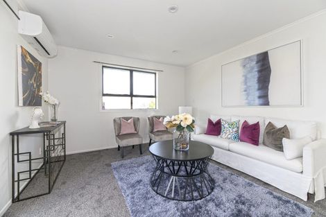 Photo of property in 276 Sturges Road, Henderson, Auckland, 0612