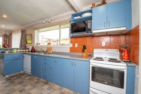 Photo of property in 23 Campbell Street, Alexandra, 9320