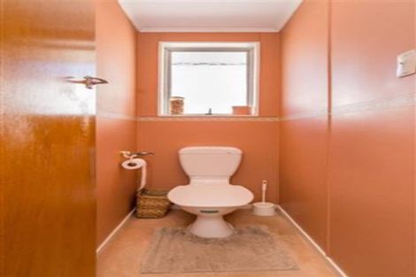 Photo of property in 38 Eastbourne Street, Caversham, Dunedin, 9012