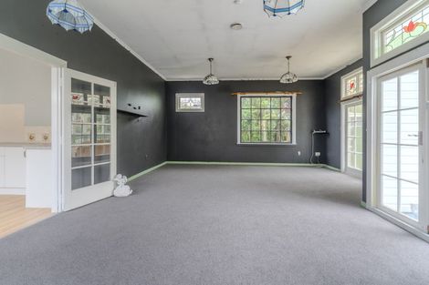 Photo of property in 21 East Avenue, Saint Kilda, Dunedin, 9012