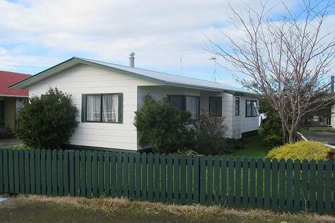 Photo of property in 31 Bethune Street, Featherston, 5710