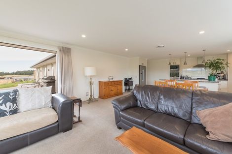 Photo of property in 12 Mount Arthur View, Redwood Valley, Richmond, 7081