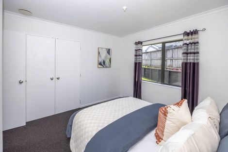 Photo of property in 12 Highbury Place, Nawton, Hamilton, 3200