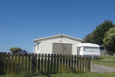 Photo of property in 437 Pukehina Parade, Pukehina, 3189