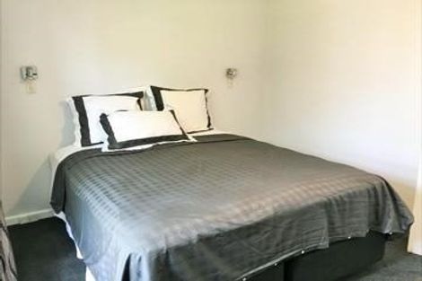 Photo of property in 9 Hampton Place, Burnside, Christchurch, 8053