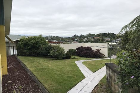 Photo of property in 102 Awanui Street, Merrilands, New Plymouth, 4312