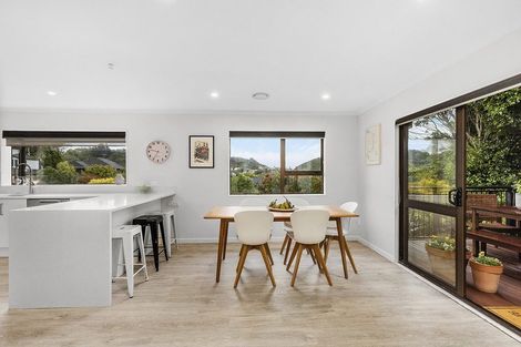 Photo of property in 11 Eclipse Lane, Whitby, Porirua, 5024