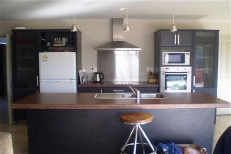 Photo of property in 37 Gibson Place, Papamoa Beach, Papamoa, 3118