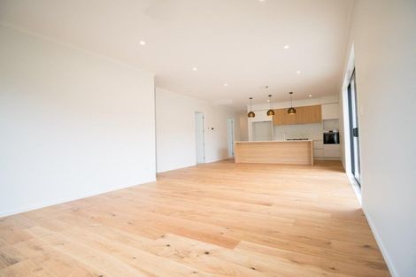 Photo of property in 42 Taikura Avenue, Red Beach, 0932