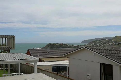 Photo of property in 43 Matatiro Street, Titahi Bay, Porirua, 5022