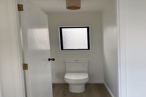 Photo of property in 31 Record Street, Fitzroy, New Plymouth, 4312