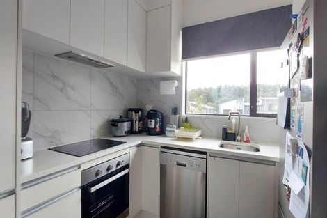 Photo of property in 19b Poruru Close, Papakura, 2110