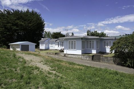 Photo of property in 17 Drake Street, Waikawa Beach, Manakau, 5573