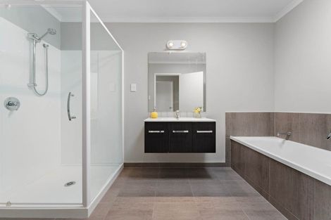 Photo of property in 5 Station Street, Hobsonville, Auckland, 0616