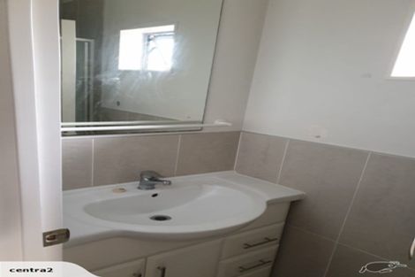 Photo of property in 10 Bushpark Place, Flat Bush, Auckland, 2016